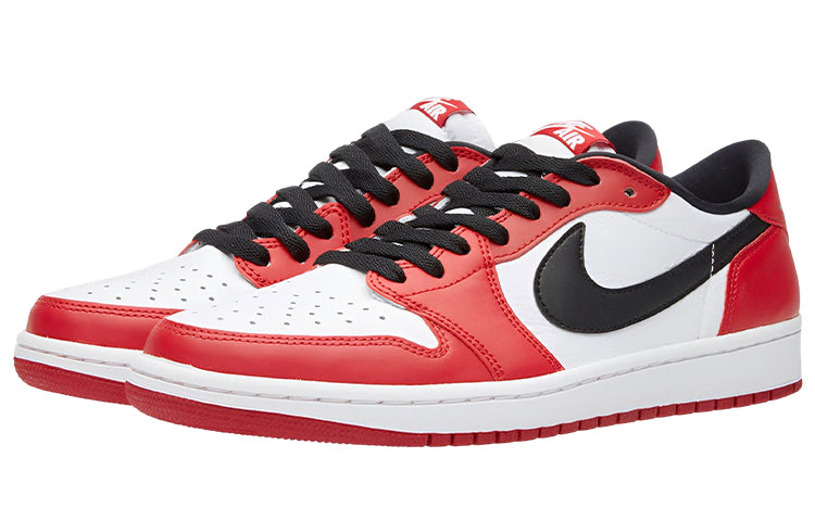 Air Jordan 1 Retro Low OG ‘Chicago’