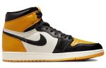 Air Jordan 1 Retro High OG ‘Yellow Toe white’