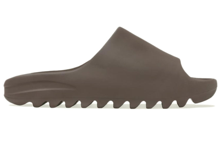 Adidas Yeezy Slide ‘Soot’
