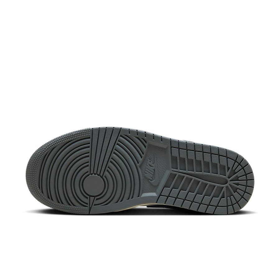 Air Jordan 1 Low SE ‘Flight Vintage’