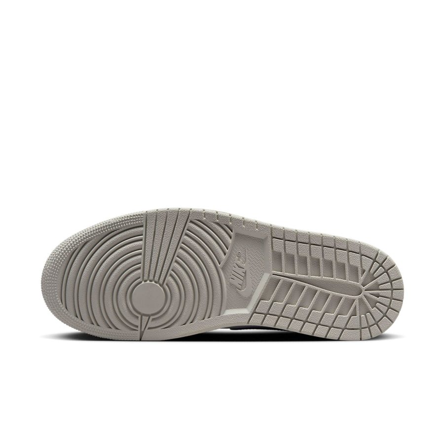 Air Jordan 1 Retro High OG ‘White Cement’