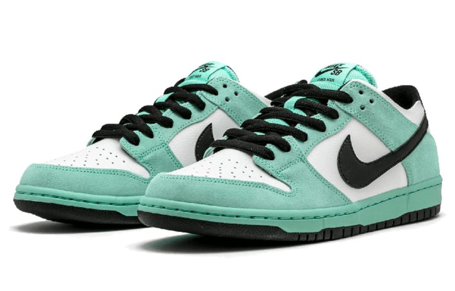 Nike SB Dunk Low ‘Sea Crystal’