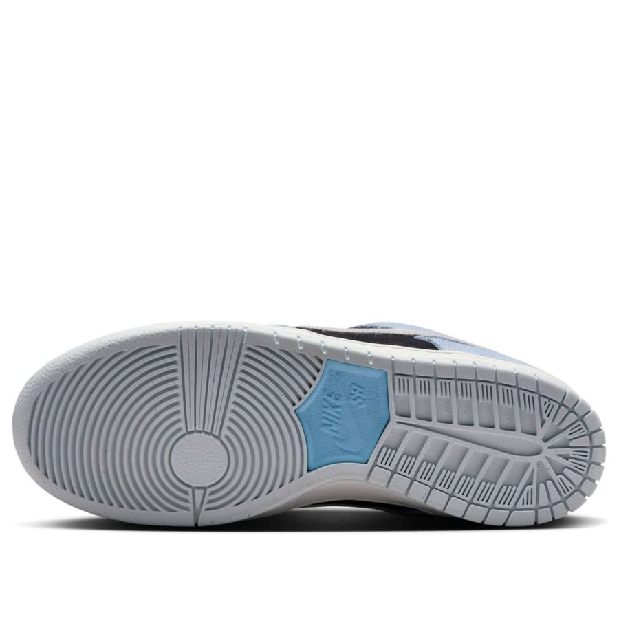 Nike SB Dunk Low ‘Aluminum’