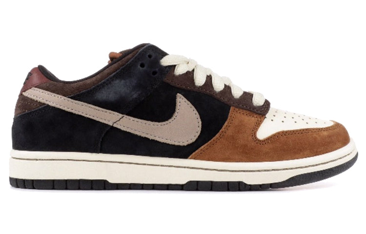 Nike SB Dunk Low Pro ‘Strummer’