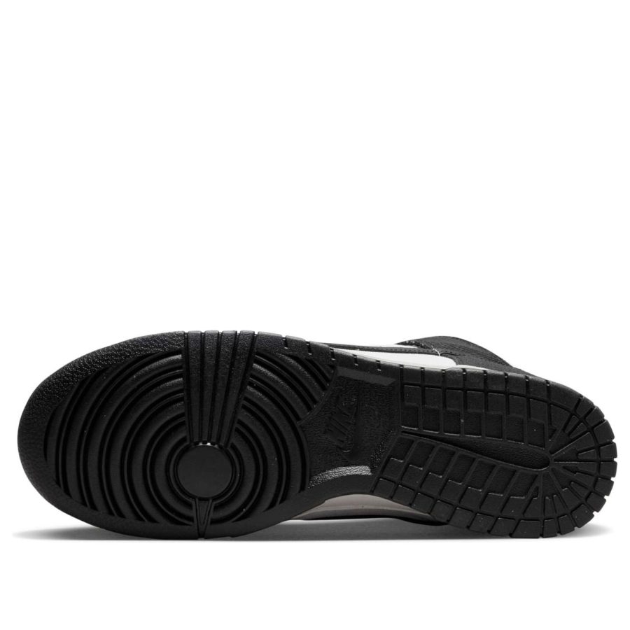 Nike Dunk Mid ‘Panda’