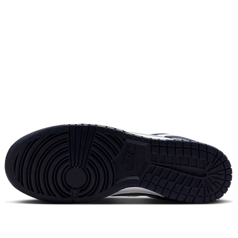 Nike Dunk Low ‘Obsidian Smoke Grey’