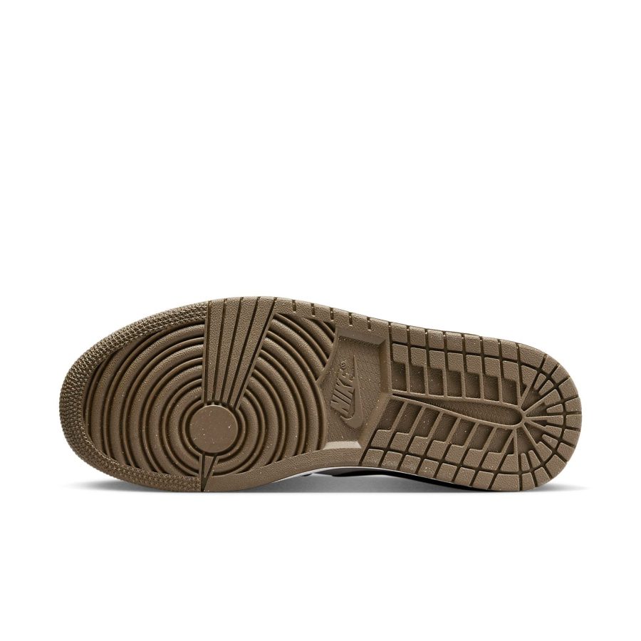 Air Jordan 1 Low SE ‘Light Olive’