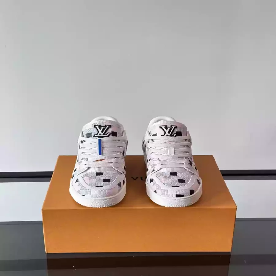 LOUIS VUITTON LV TRAINER MAXI PINK – LVS222