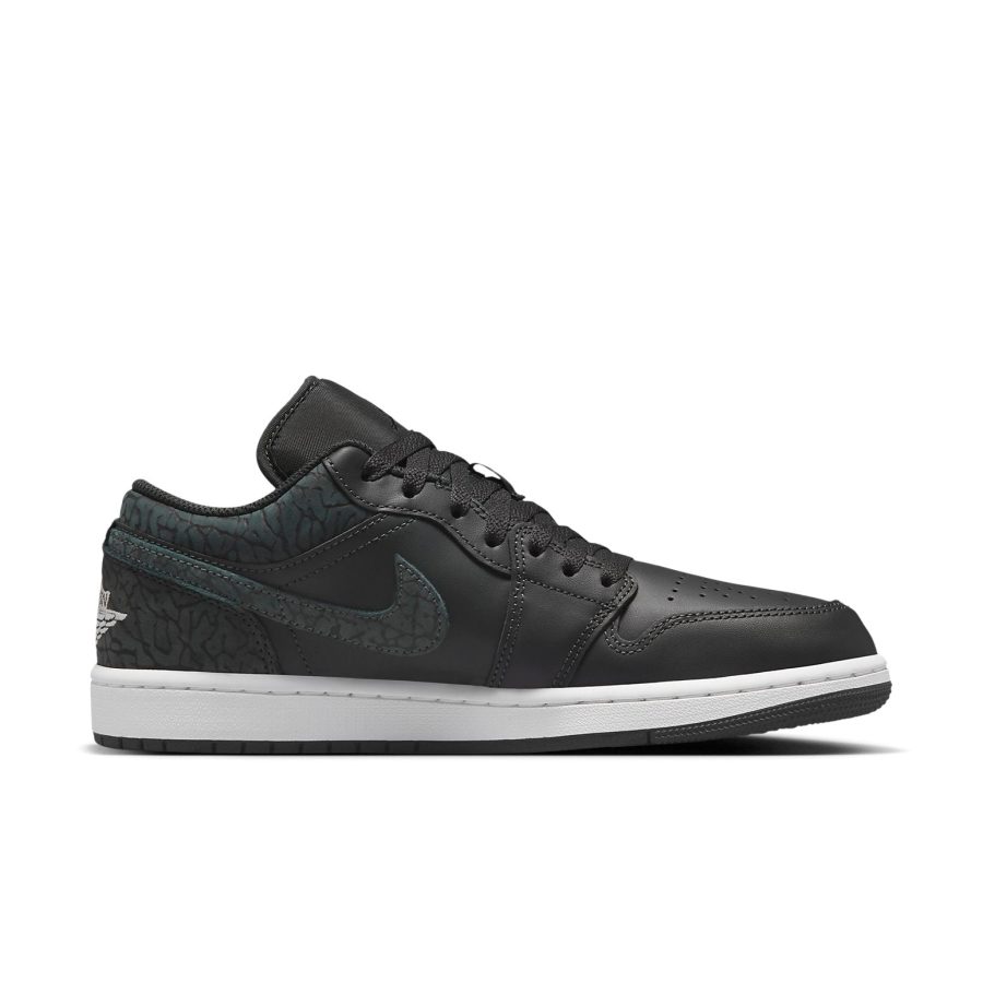 Air Jordan 1 Low SE ‘Black Elephant’