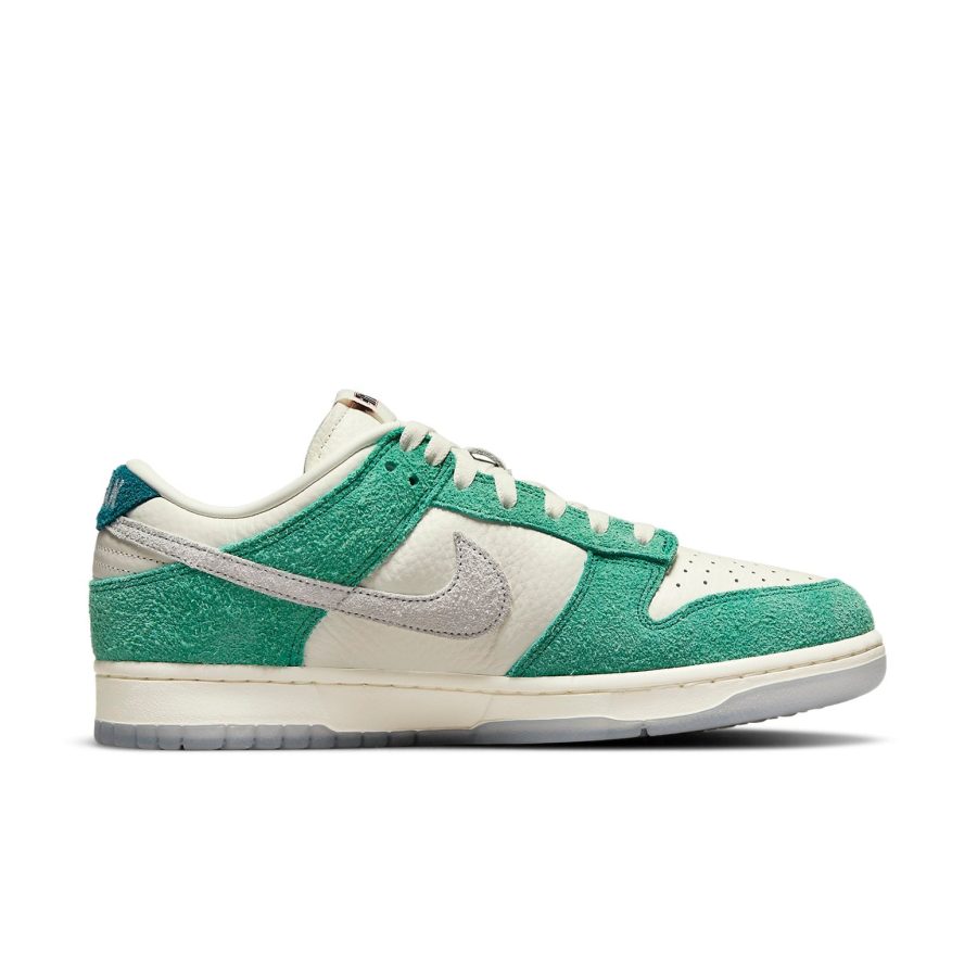 Nike x Kasina Dunk Low ‘Road Sign’
