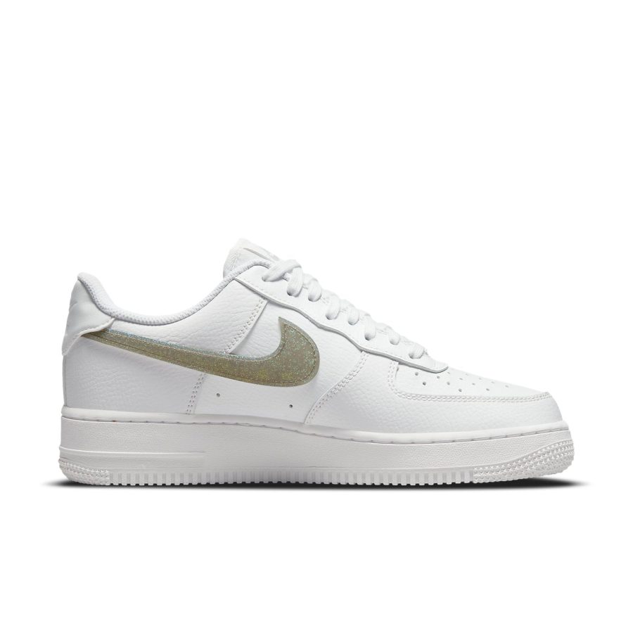 Nike Air Force 1 ’07 Essential ‘Summit White Dusty Sage’
