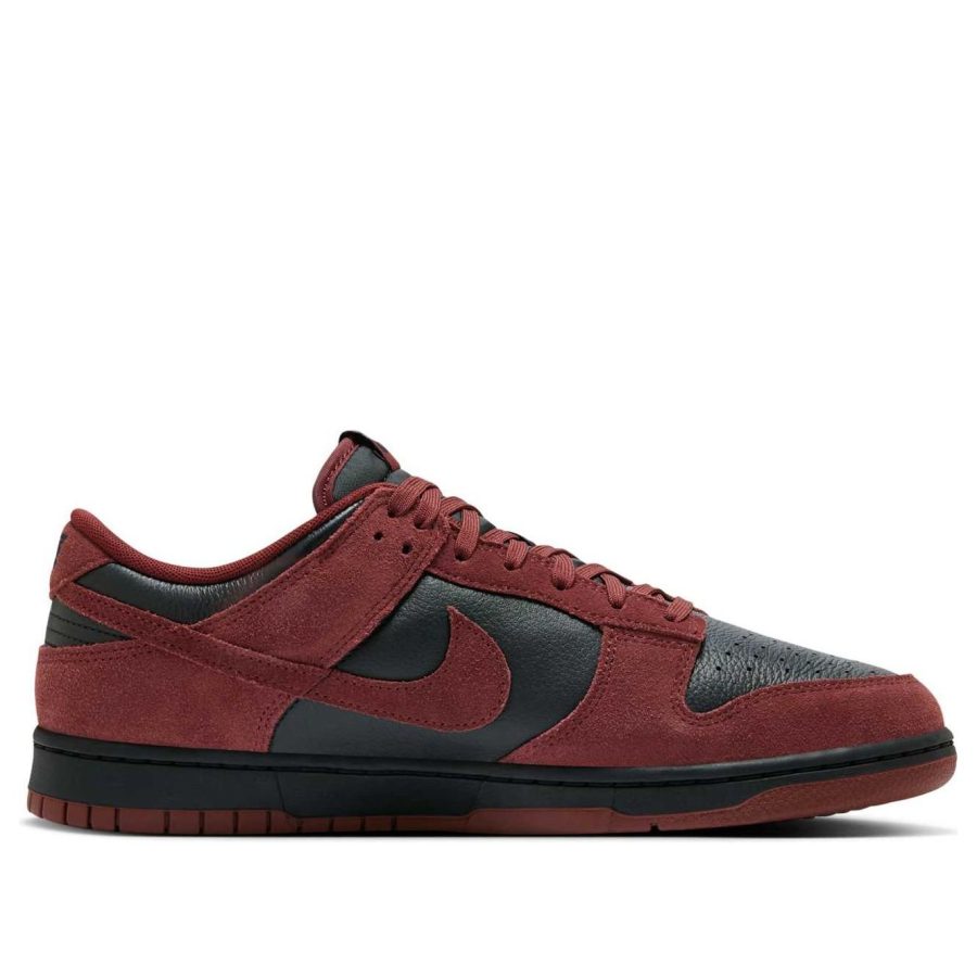 Nike Dunk Low Retro SE ‘Black Dark Team Red’