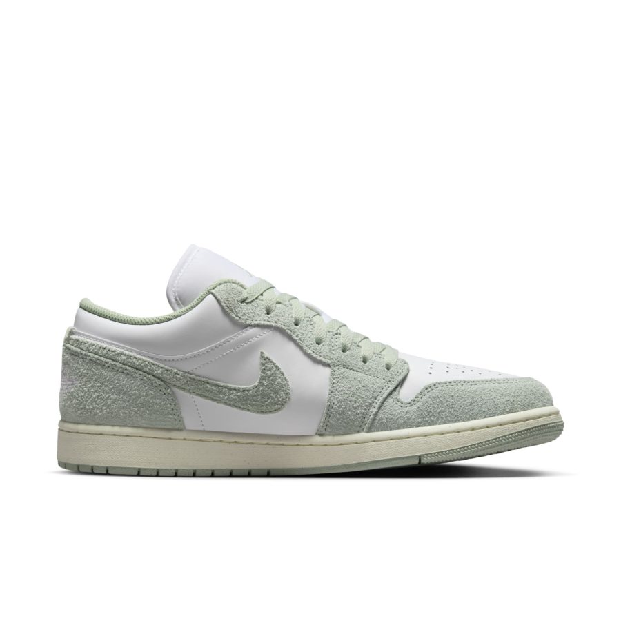 Air Jordan 1 Low SE ‘White Seafoam’