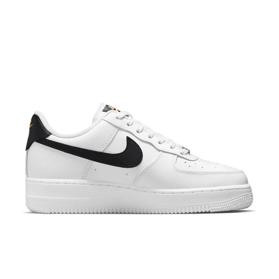 Nike Air Force 1 ’07 Essential ‘White Black’