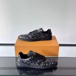 LV x TM LV TRAINER SNEAKER IN BLACK – LVS220