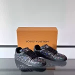 LV x TM LV TRAINER SNEAKER IN BLACK – LVS220
