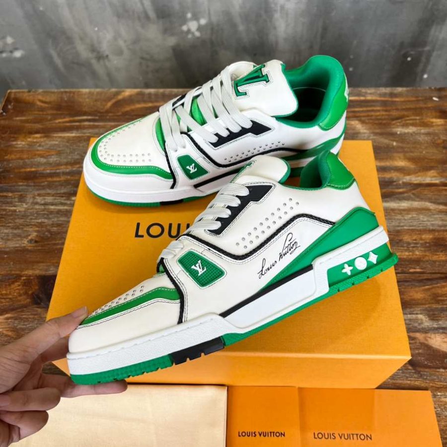 Louis Vuitton Trainer White Green Low Sneaker – LVS204