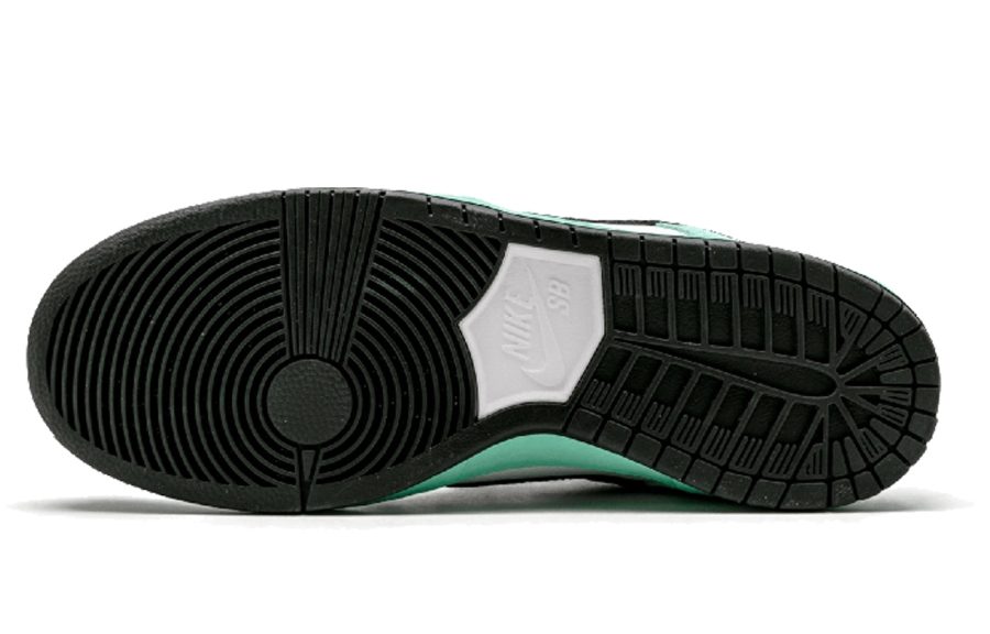 Nike SB Dunk Low ‘Sea Crystal’
