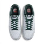 Nike Dunk Low Retro SE ‘Photon Dust Vintage Green’