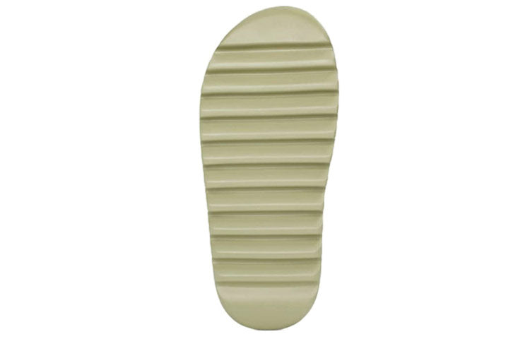 Adidas Yeezy Slide ‘Resin’