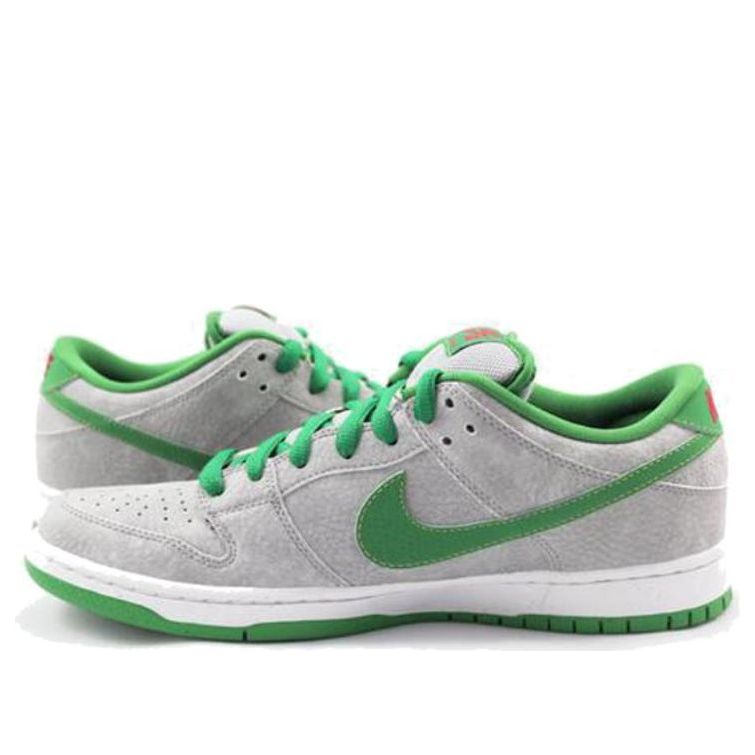 Nike SB Dunk Low Premium ‘Medusa’