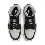 Air Jordan 1 Mid SE ‘Black Chrome’