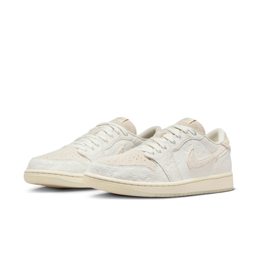 Air Jordan 1 Low OG x Chris Paul ‘Give Them Flowers’