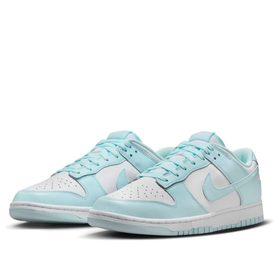 Nike Dunk Low ‘Glacier Blue’