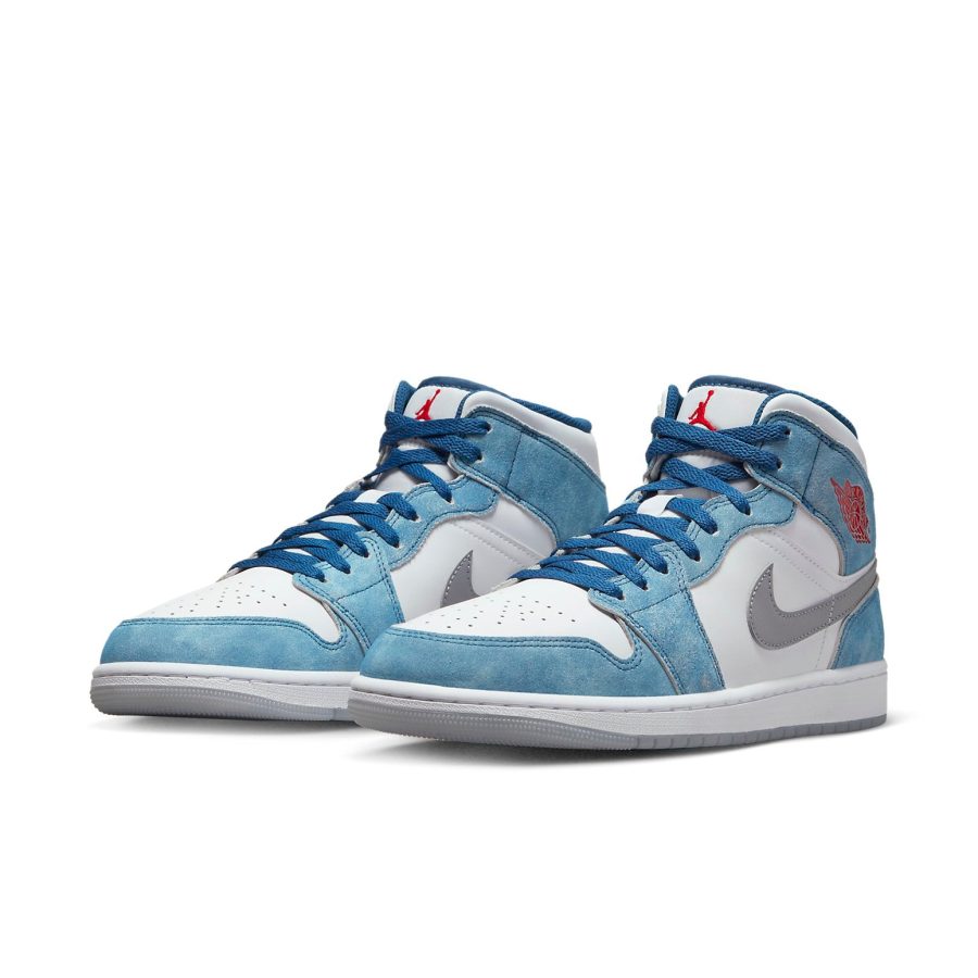 Air Jordan 1 Mid SE ‘French Blue’