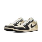 Air Jordan 1 Low SE ‘Coconut Milk Black Muslin’