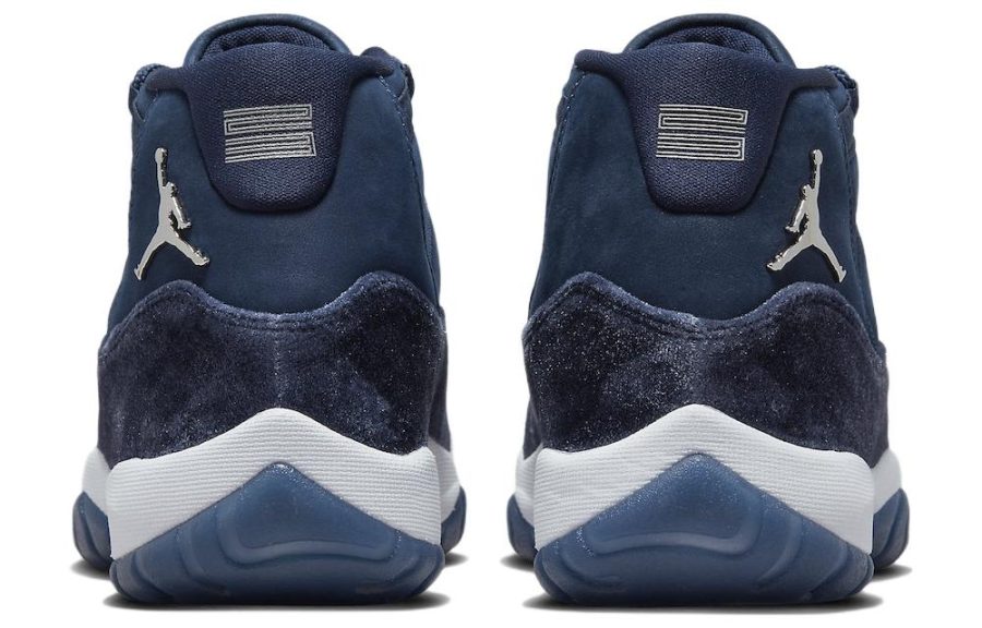 Air Jordan 11 Retro ‘Midnight Navy Velvet’