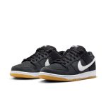 Nike SB Dunk Low ‘Black Gum’