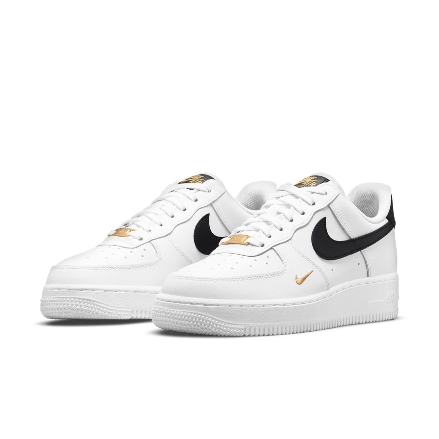 Nike Air Force 1 ’07 Essential ‘White Black’