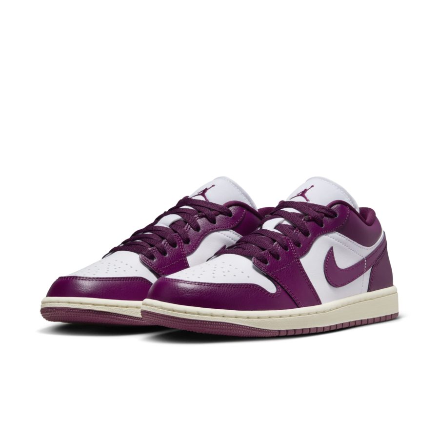 Air Jordan 1 Low ‘White Fireberry’