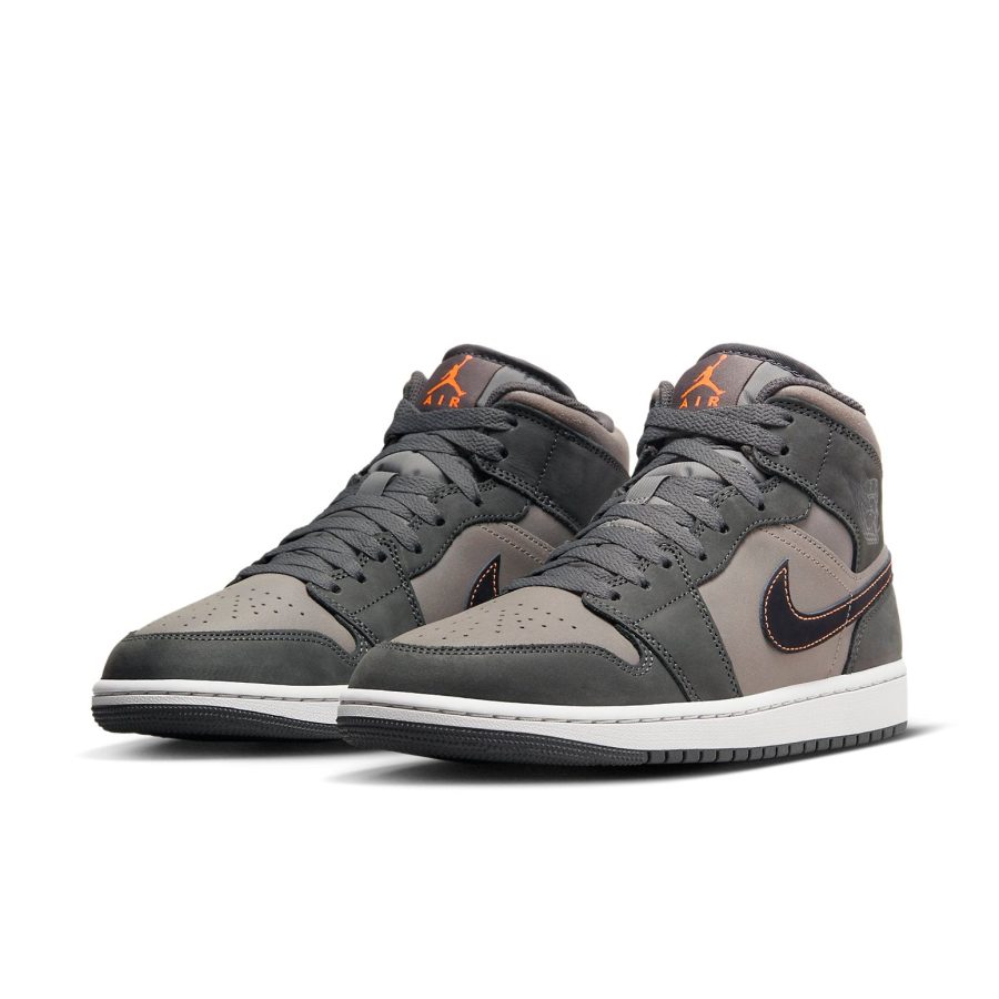 Air Jordan 1 Mid SE ‘Night Stadium’
