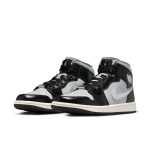 Air Jordan 1 Mid SE ‘Black Chrome’