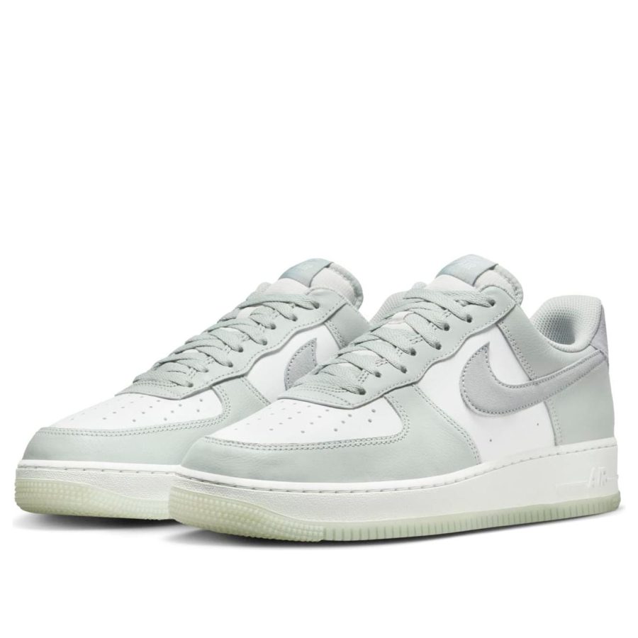 Nike Air Force 1 ’07 LV8 ‘Light Silver Pumice’
