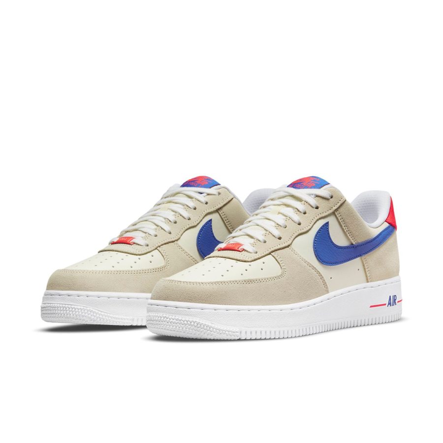 Nike Air Force 1 ’07 LV8 ‘Coconut Milk Hyper Royal’