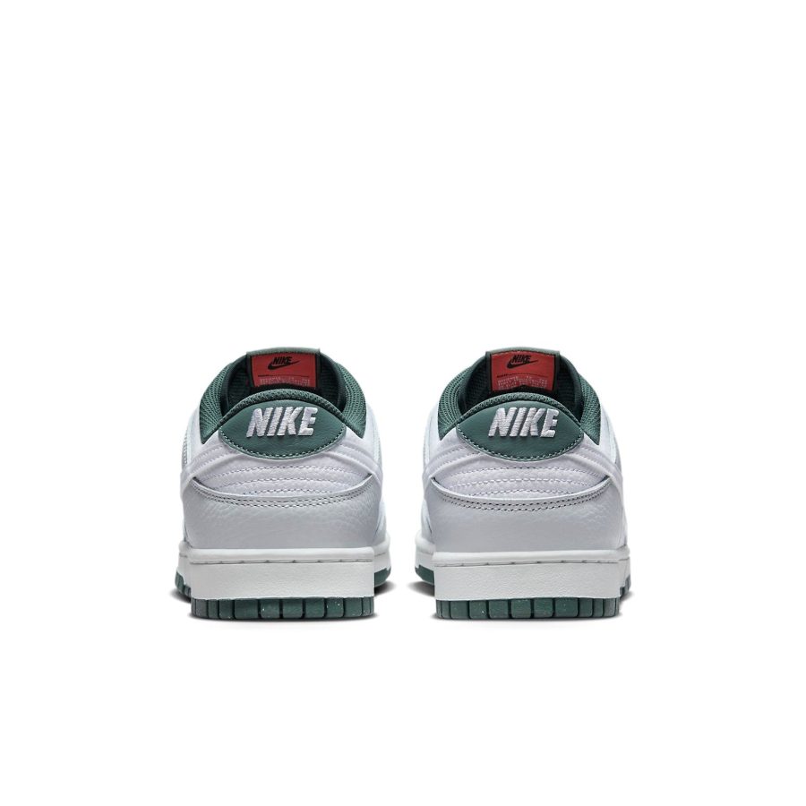Nike Dunk Low Retro SE ‘Photon Dust Vintage Green’