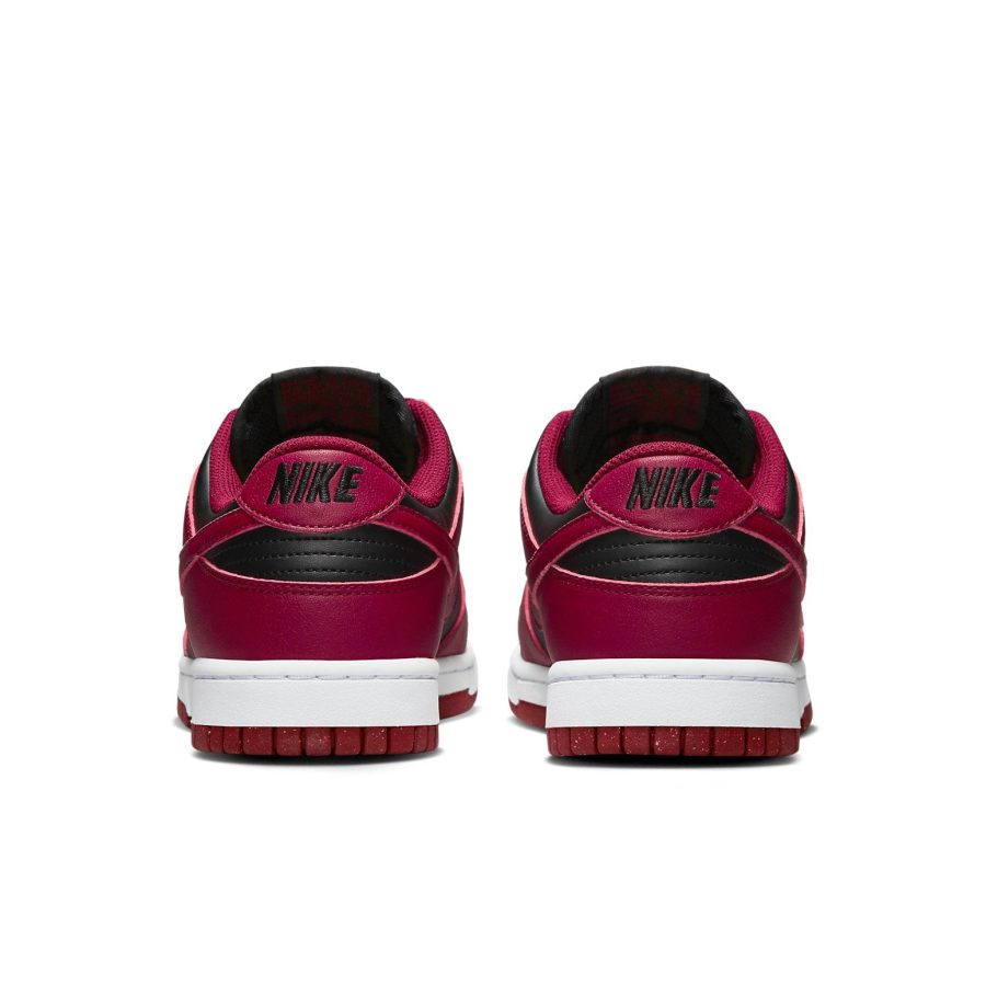 Nike Dunk Low Next Nature ‘Team Red Black’