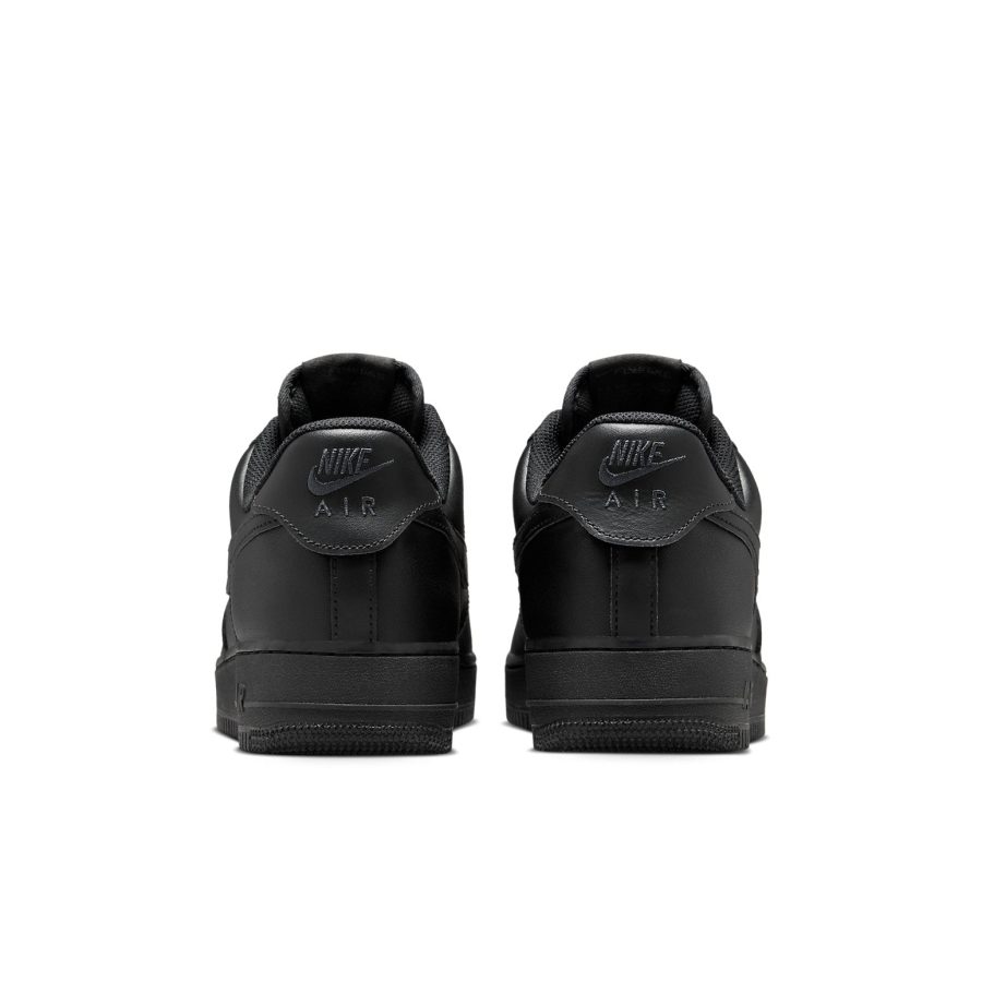 Nike Air Force 1 Low FlyEase ‘Triple Black’