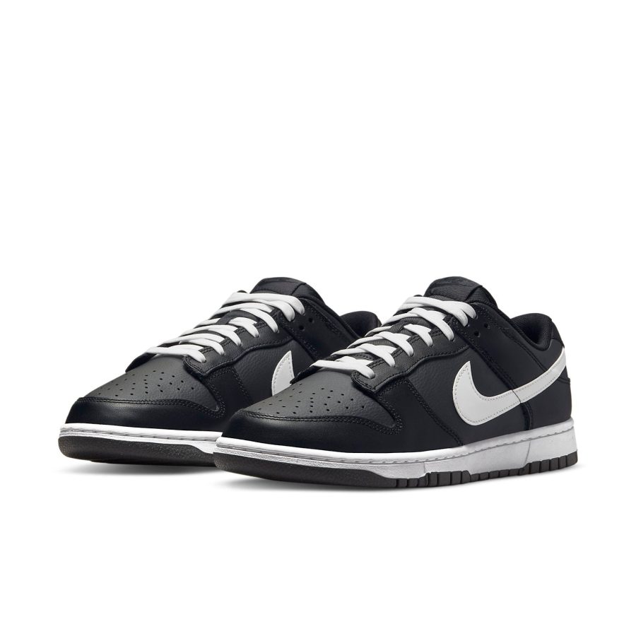 Nike Dunk Low ‘Black Panda’