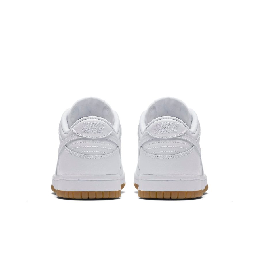 Nike Dunk Low ‘White Gum’