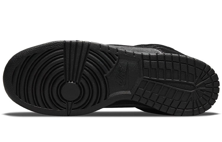 Nike x Dover Street Market Dunk Low ‘Black Velvet’