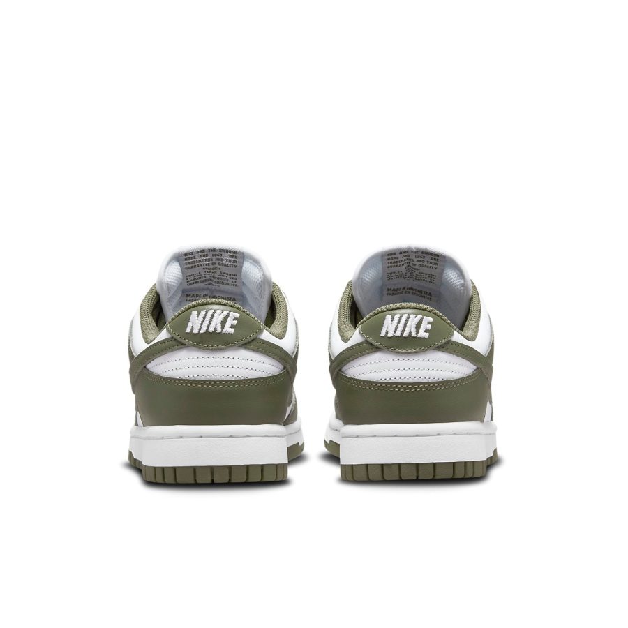 Nike Dunk Low ‘Medium Olive’