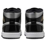 Air Jordan 1 Mid ‘Black Patent’