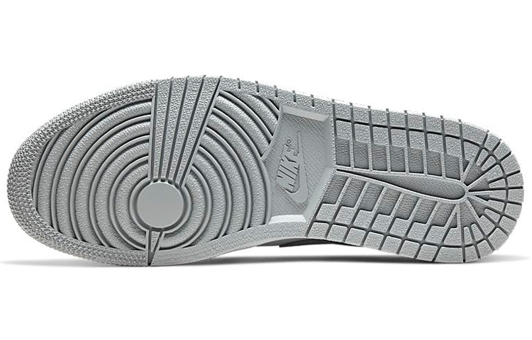 Air Jordan 1 Low ‘Smoke Grey’