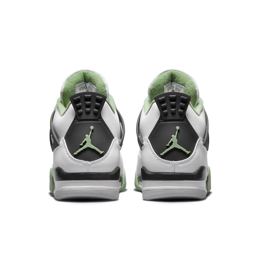Air Jordan 4 Retro ‘Seafoam’