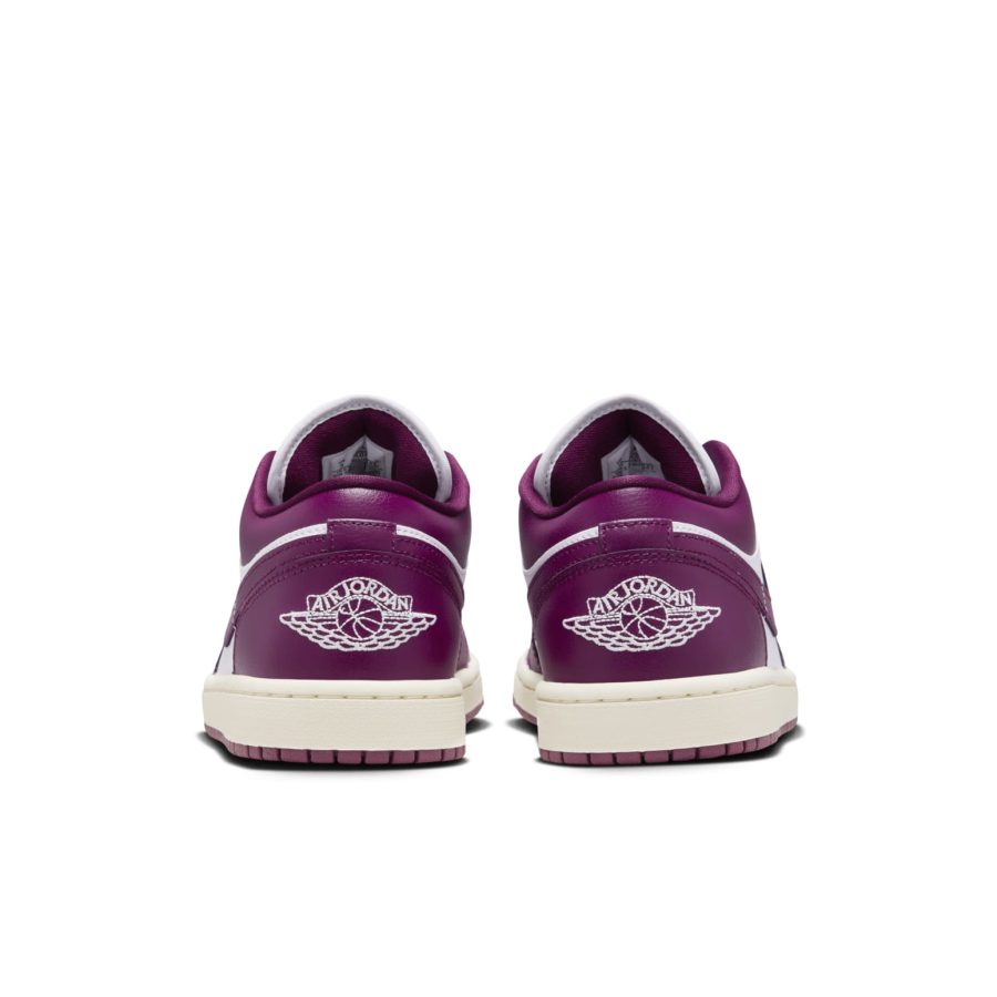 Air Jordan 1 Low ‘White Fireberry’