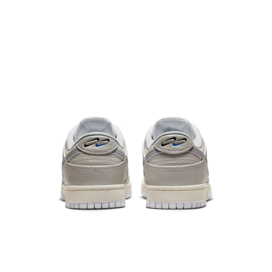Nike Dunk Low SE ‘Metallic Silver’